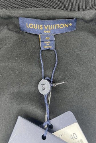 LOUIS VUITTON MONOGRAM ZIP-UP JOGGING JACKET - Picture 3 of 8