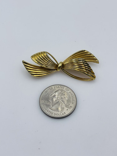 Tiffany & Co. Vintage Germany Authentic 14k Yellow Gold Bow Pin - Afbeelding 2 van 4