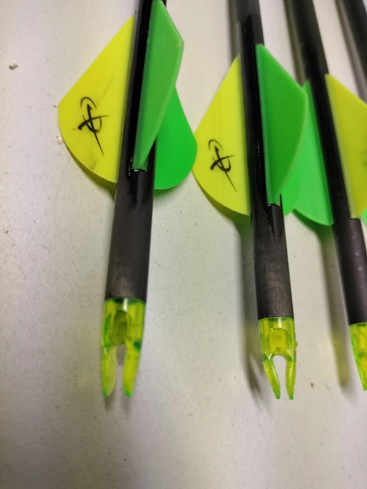 BNEW 7pc 30 Inch ARROWS Carbon Express Wolverine Hunter 55-70 .350 SPINE 55-70LB - Image 2 of 4