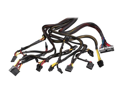 Fuente de alimentación Thermaltake 700W Smart Series modelo PS-SPD-0700NPCWUS-W - Imagen 6 de 7