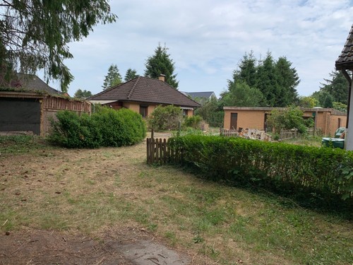 Einfamilienhaus mit Einliegerwohnung mit großem Grundstück in Altenwalde - Bild 20 von 21
