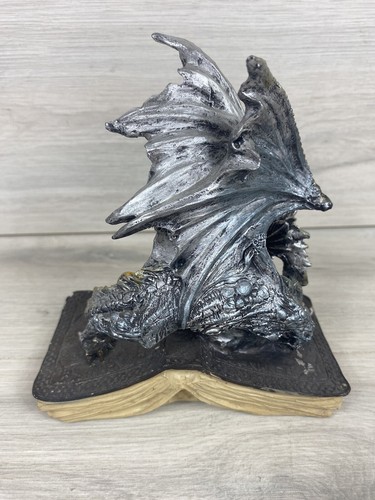 Kleine Drachen Figur Wachbuch tolles Sammlerstück 15 cm - Bild 6 von 8