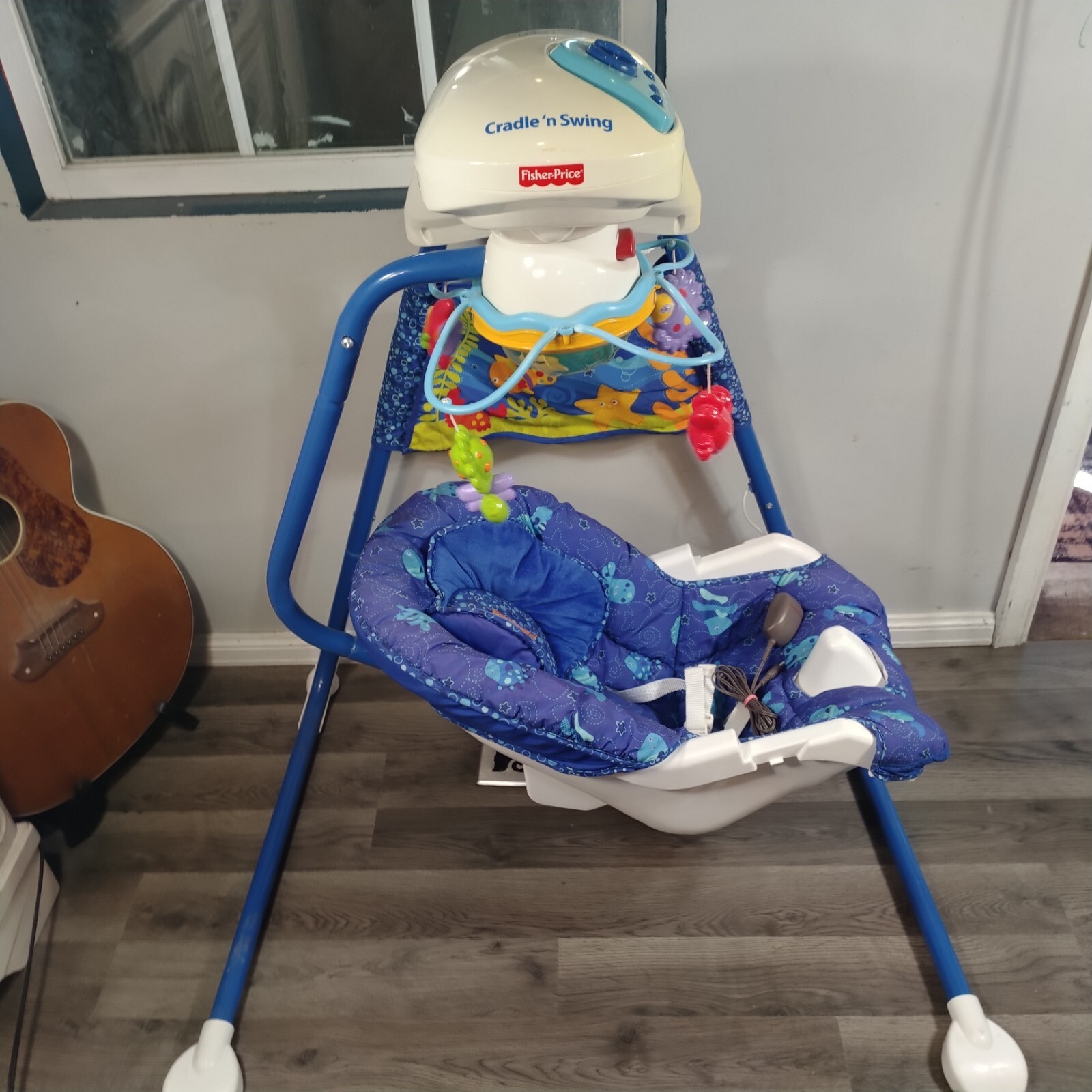 Vintage Fisher Price Ocean Wonders Aquarium Cradle Swing Baby Swing eBay