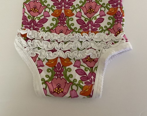 Vera Bradley Girls Romper 6 9 Months Pink Floral Lilli Belle Ruffle Butt Cotton - Picture 5 of 8