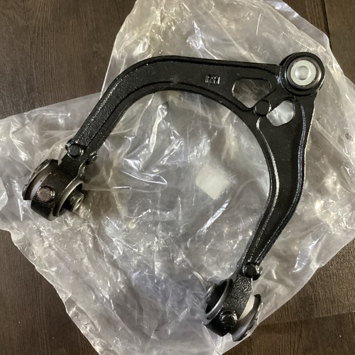 K620178 Front Upper Right Passenger Side Control Arm CHRYSLER 300 DODGE - Picture 2 of 9