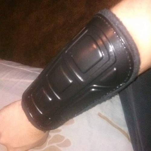 1995Mortal Kombat Movie Arm Guards - Picture 2 of 12