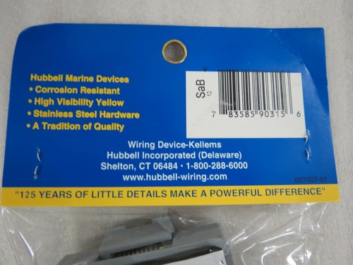 GRADY WHITE GFCI WEATHERPROOF LIFT COVER PLATE #13-297 HUBBELL #CWP26CR - Picture 5 of 5