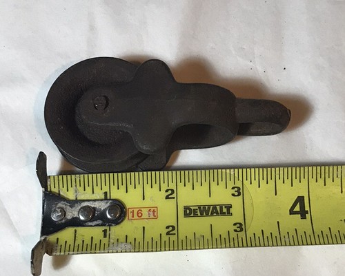 Vintage Block And Tackle All Metal Pulley - Picture 4 of 6