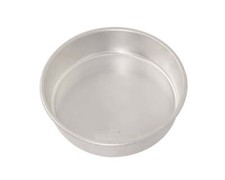 Naturals 9" Aluminum round Layer Cake Pan, Silver