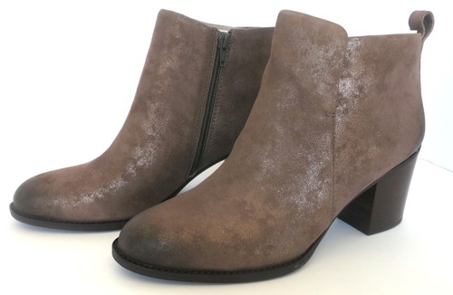 WOMENS SOFFT WARE GRAY METALLIC SMOKE SUEDE ANKLE BOOTS SIZE 11 NEW W/ BOX - Picture 2 of 8