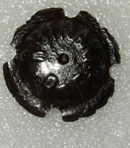 Capsules anciennes (reliefs) de collection