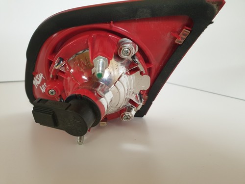 2006 VW PASSAT B6 (RHD) REAR LEFT INNER TAIL LIGHT 3C5945093F - Picture 8 of 9