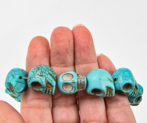 Turquoise Clay Skull Beaded Bracelet Hand Strung - Day of the dead, Halloween - Picture 2 of 5