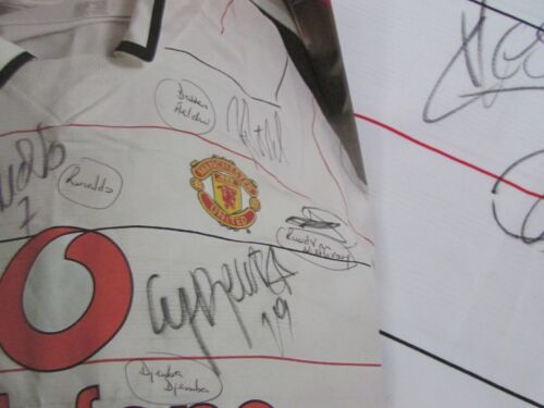 Manchester United Vodaphone Multi handsigniert von 6 Spielern Fußballtrikot XL - Bild 5 von 17