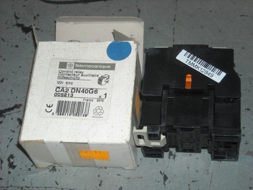 Telemecanique CA2DN40G6 Control Relay - Picture 2 of 3