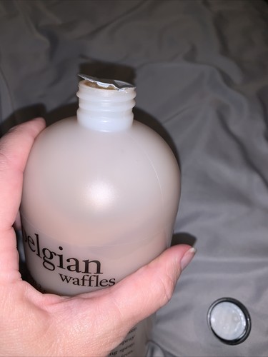 New Philosophy Belgian Waffles Shampoo Bubble Bath & Shower Gel 32 OZ. Jumbo - Picture 3 of 3