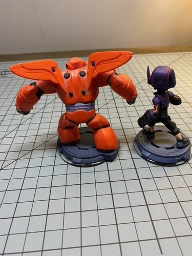 Disney Infinity 2.0 Originals: Baymax and Hiro from Big Hero 6 Figure Pair - Picture 3 of 5