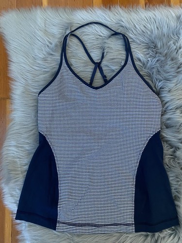 Lululemon tank inkwell navy blue & white gingham check bra top Sz 6 - Picture 4 of 5