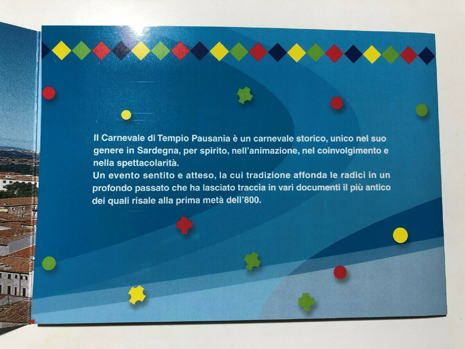 Foto 3 di 6
