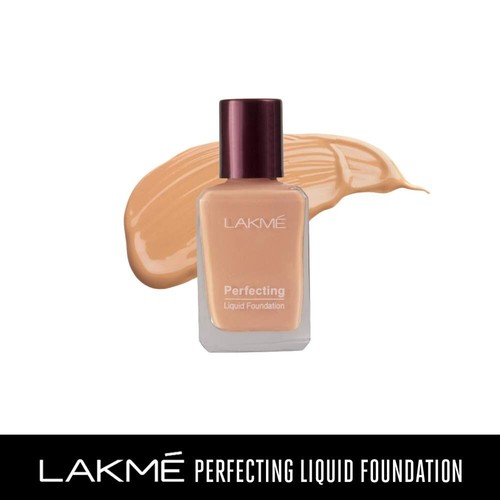 LAKMÉ Forever Matte Radiant Liquid Full Coverage Foundation | 27 ml - Picture 2 of 7