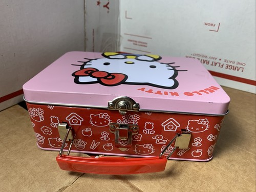 2017 Sanrio Hello Kitty Bicycle Lunchbox Lunch Box School Tin Metal - PREOWNED - Picture 10 of 12