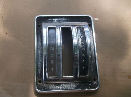1969 1970 MUSTANG COUGAR AUTO FLOOR CONSOLE SHIFTER BEZEL C9ZB - Foto 2 di 5
