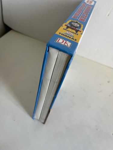 Thomas and Friends Character Encyclopedia 2018 First American Edition Hardcover - Foto 6 di 17