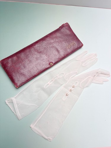 Vintage Leather Glove Case and White Pearl Wedding Gloves - Picture 8 of 10