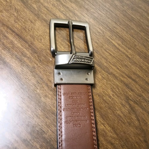 Dickies schwarz braun Leder wendbar Größe 32/80 Herren Gürtel silberne Schnalle 38" - Bild 4 von 8