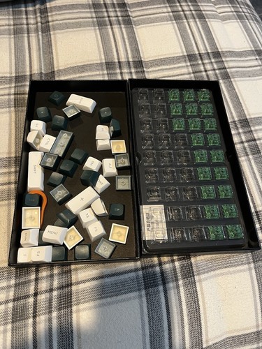Royal Kludge RK68 Mechanical Keyboard Custom Built - Afbeelding 4 van 5