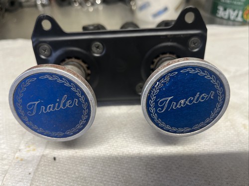 Válvula de freno de aire Peterbilt 379 Bendix 5001230 2016 - Imagen 1 de 6