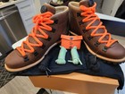 Foto 11 di 19