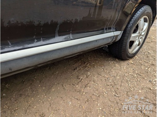 Porsche Cayenne Front Door Molding Trim Right 2003 SUV 4/5dr 955 (02-07) S 4.5 - Picture 4 of 6