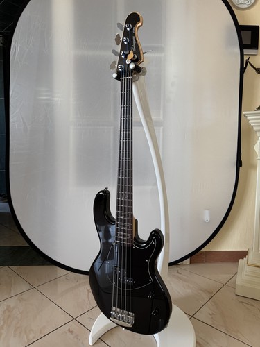 Ruokangas Steam Classic 5 Bass Gitarre - handgefertigt inkl. Koffer - Bild 2 von 24