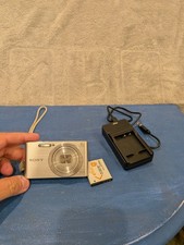 Sony CyberShot DSC W830 Digital Camera Silver 8x Zoom 20.1MP Charger Battery