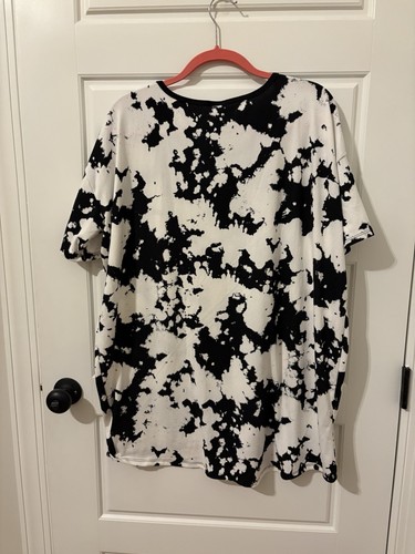 Túnica Lularoe Irma venta al por menor $35 - grande negra - artículo #220 - Imagen 7 de 8