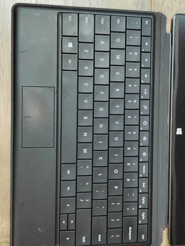 Microsoft Surface RT 10.6" 64GB Touchscreen HD Windows Black Tablet 1516 #9 - Picture 2 of 19