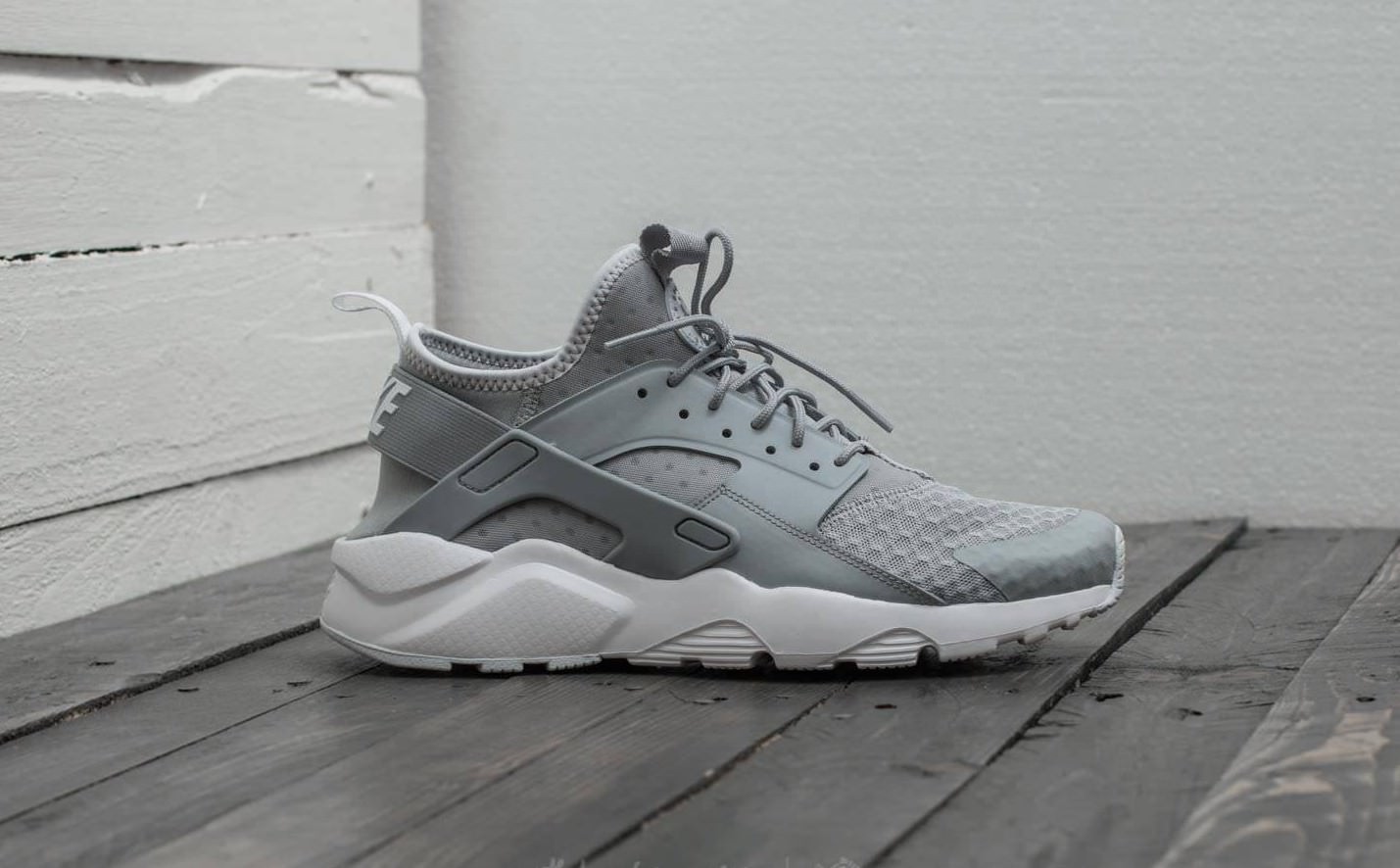 Nike air huarache correre ultra - lupo grey-pale grey-white 819685-007 ds formatori Nike air huarache correre ultra - lupo grey-pale grey-white 819685-007 ds formatori
