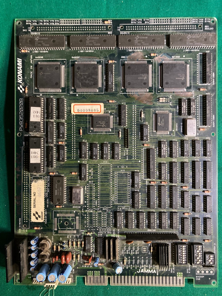 PARODIUS BY KONAMI ORIGINAL ARCADE PCB JAMMA FAULTY NOT