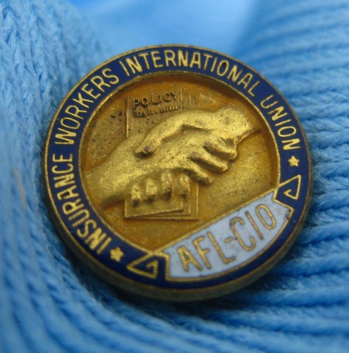 AFL-CIO Insurance Workers International Union Bastian Bros Pin Rochester NY Vtg - Picture 5 of 10
