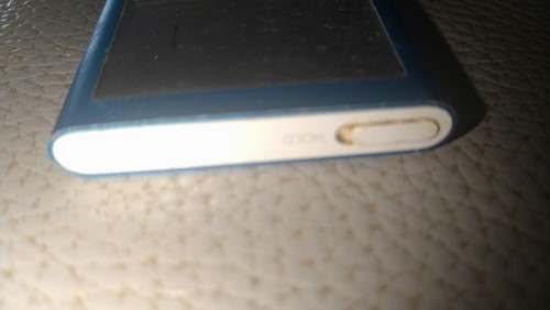 Apple iPod Nano 2nd Generation blue (4GB) A1199 Spares Or Repairs only. - Picture 4 of 5