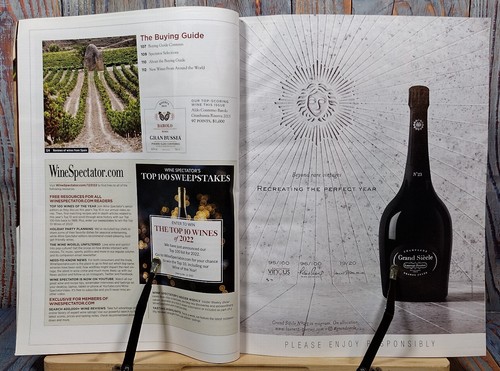 Wine Spectator Magazine Dec 31, 2022-Jan 15 2023 Announcing the Wine of the Year - Picture 4 of 23
