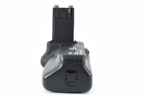 Canon Battery Grip BG-E16 for 7D Mark II w/Box [Near Mint] #2134062 - Picture 9 of 12