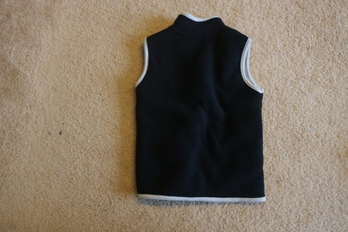 Marvel Ultimate Spider Man Boy’s Vest Black Size 6 - Picture 2 of 5