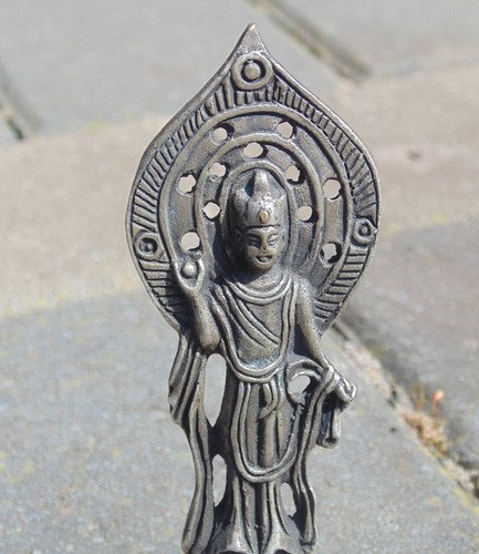 (1463) metal goddess statue (Pick up / post worldwide) - Picture 2 of 6