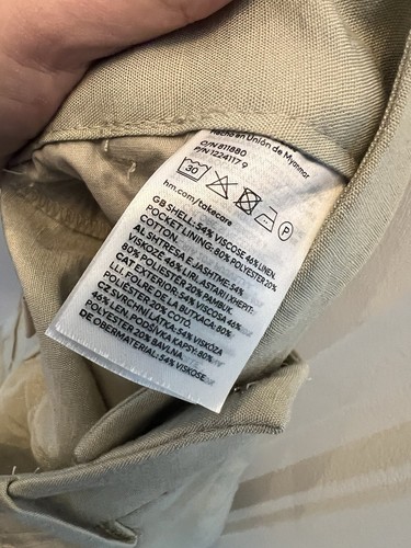 H&M Linen Blend Shorts Women's Size 4 Pleated Front Lightweight Casual New - Picture 2 of 4