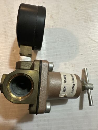 Watts 3-Way adjustable Water Pressure Regulator, Model 2A645, 1/2" with gauge - Picture 3 of 6