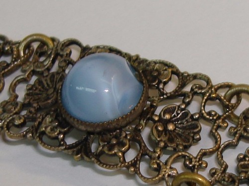 VINTAGE 1940-50er SILBER GEWASCHEN FLORAL FILIGRAN IMITAT MONDSTEIN CABOCHON ARMBAND - Bild 9 von 9