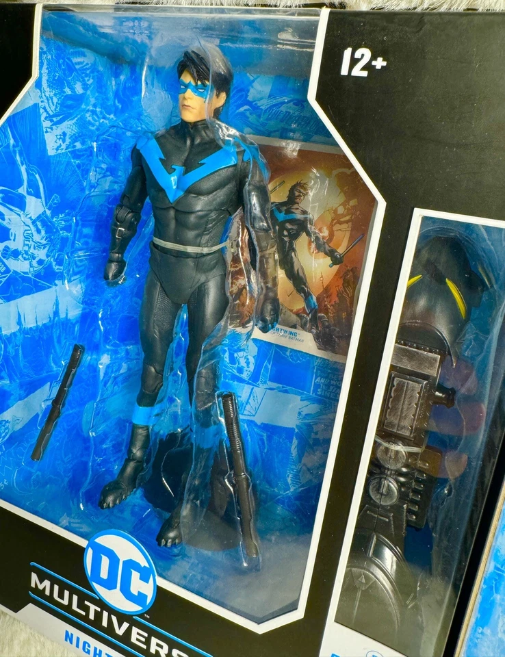 Nuevo CONJUNTO de 2 cajas - DC NIGHTWING & BATGIRL - Batman Batimóvil y TCG incluidos. Foto 2 de 4
