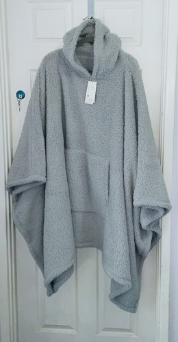 BNWT SOOOOO SOFT Unisex Grey TEDDY FLEECE HOODED BLANKET Sz L M&S Unwanted Gift - 第 6/13 張圖片